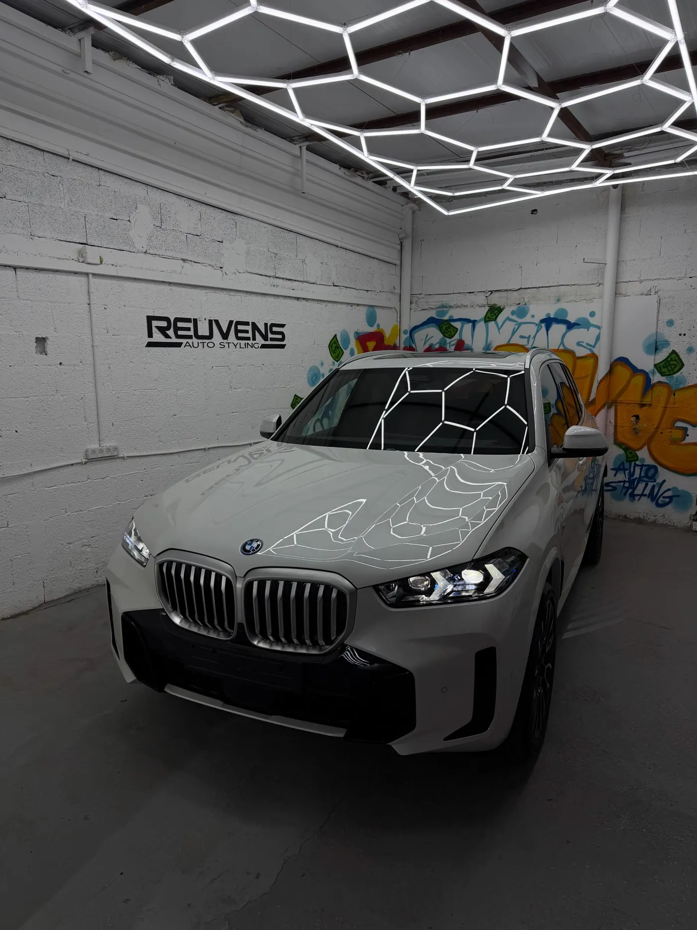 BMW X5 — מתוך עבודת PPF בסדנת Reuvens